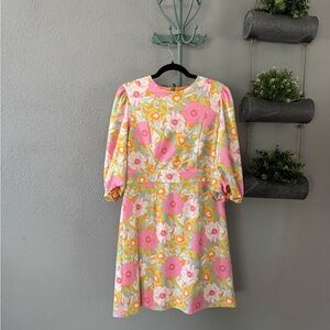 Alexia Admor Gold Dress size L